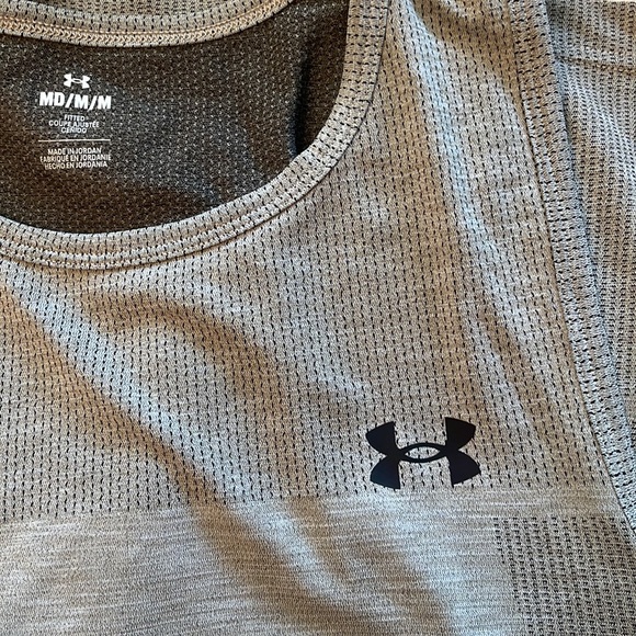 Top - Picture 8 of 8